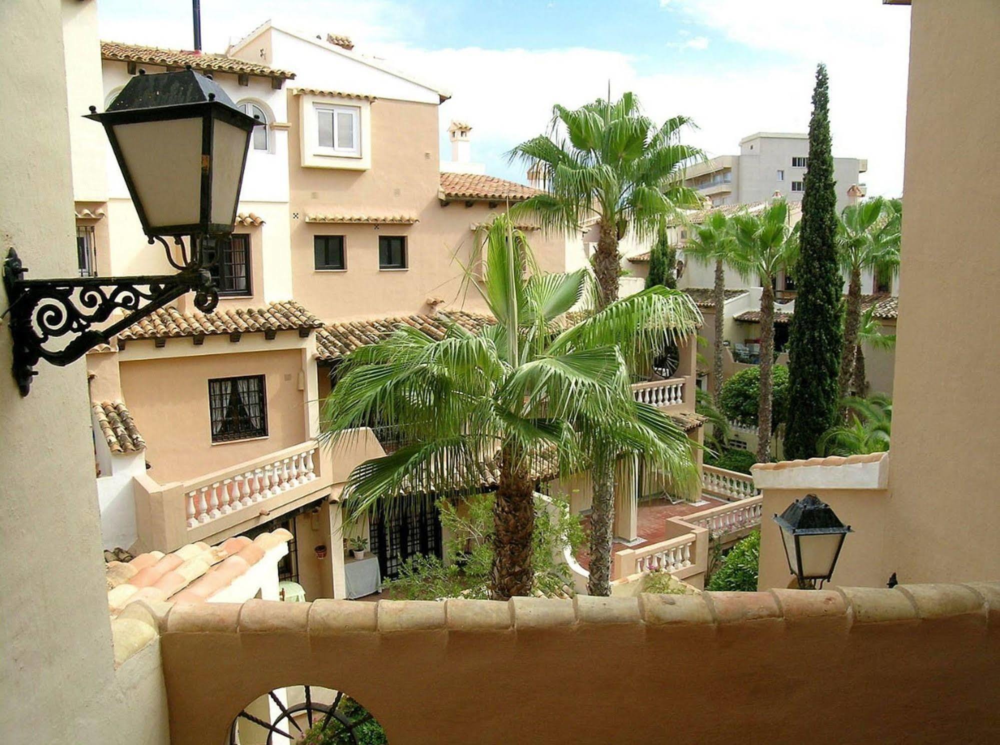 Aparthotel Ona Aldea Del Mar Torrevieja Zewnętrze zdjęcie
