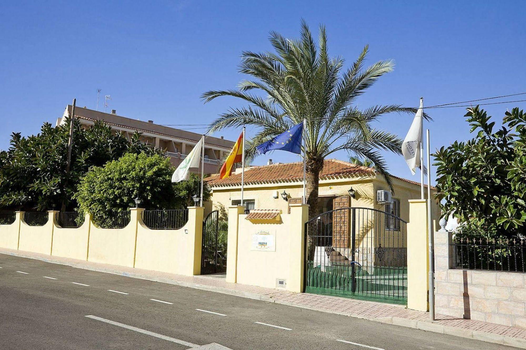 Aparthotel Ona Aldea Del Mar Torrevieja Zewnętrze zdjęcie