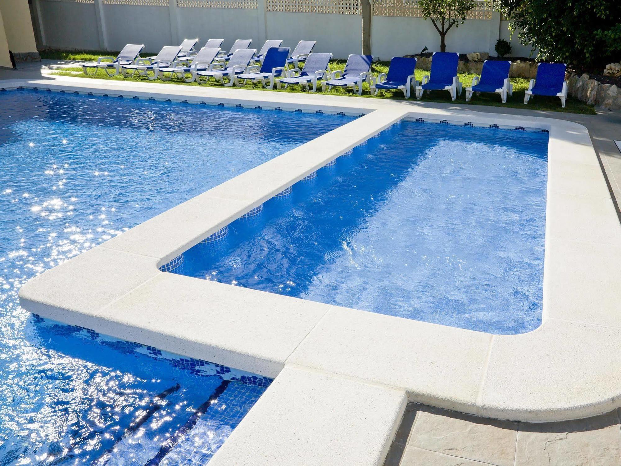 Aparthotel Ona Aldea Del Mar Torrevieja Zewnętrze zdjęcie