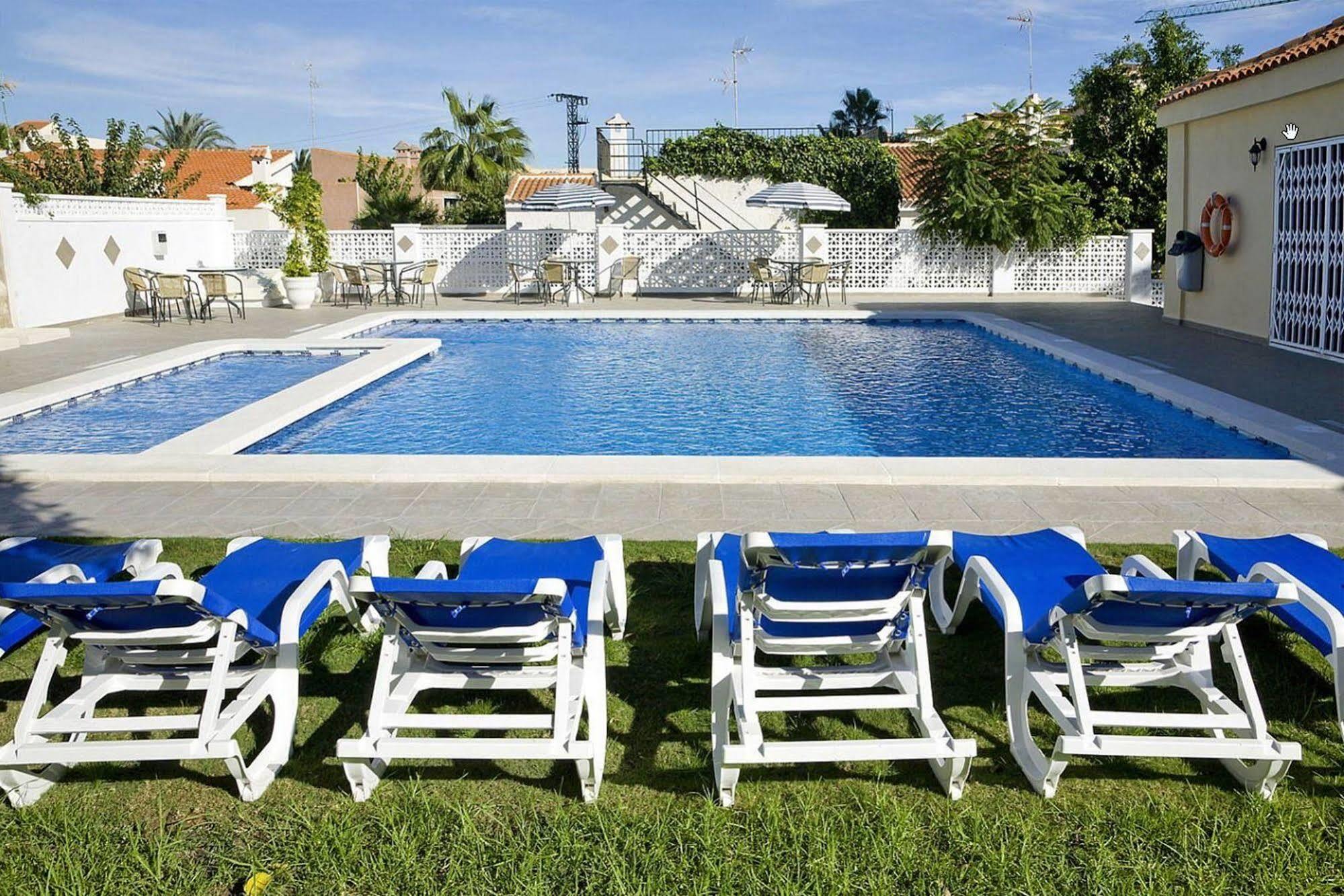 Aparthotel Ona Aldea Del Mar Torrevieja Zewnętrze zdjęcie